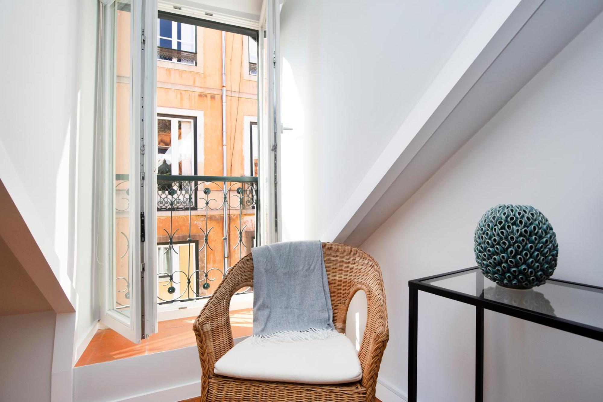 Live Like A Local @ Casa Da Esquina - Wifi & A/C Daire Lisboa Dış mekan fotoğraf